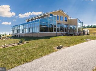15188 Roddy Rd, Thurmont, MD 21788