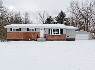 464 Grooms Rd, Clifton Park, NY 12065