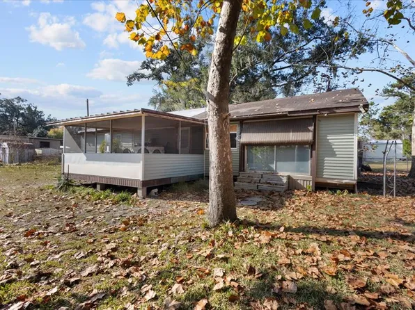 2690 NW 72nd Ter, Chiefland, FL 32626