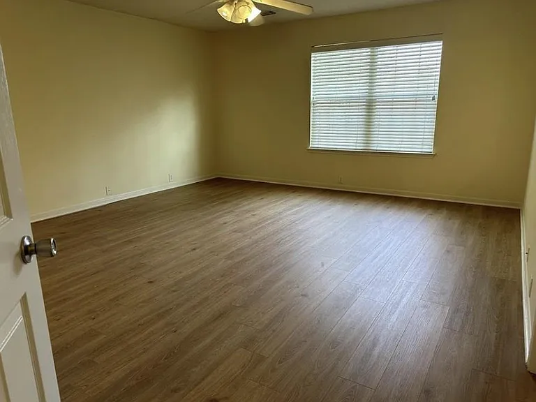 17438 Ivy Stream Dr — Photo 10