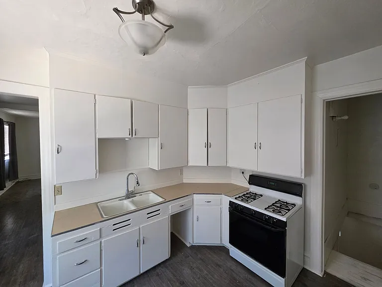 170 N 100 E — Photo 13