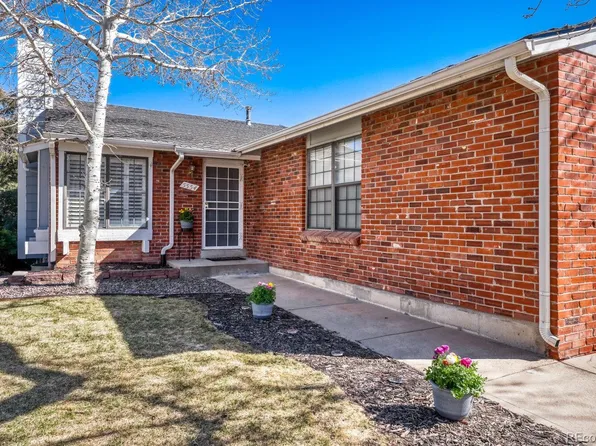 5554 S Lansing Court, Englewood, CO 80111