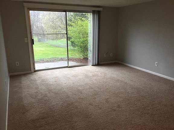 4th image of 1414 Hazel St APT 3