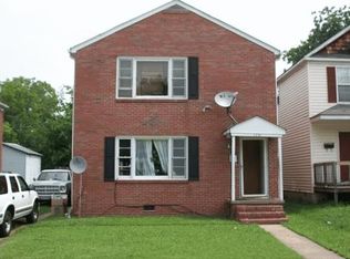 126 Cedar Ave, Newport News, VA 23607