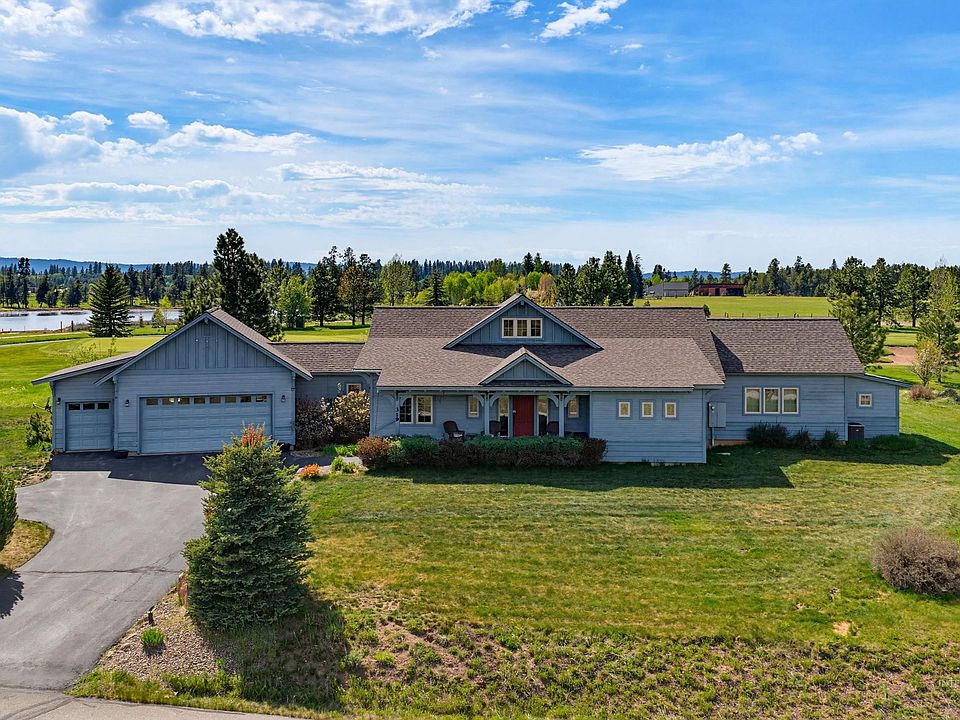 1st image of 319 Otter Pond Ct