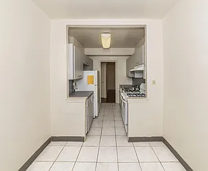 Rented by Wave Real Estate Group