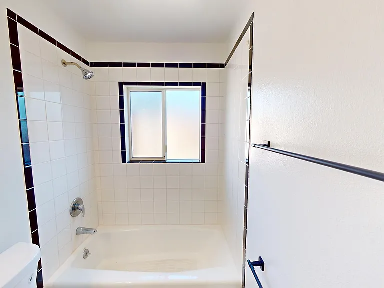 1712-1724 E Ocotillo Rd — Photo 127
