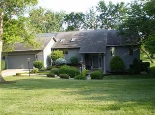 5160 Pebble Brook Dr, Englewood, OH 45322