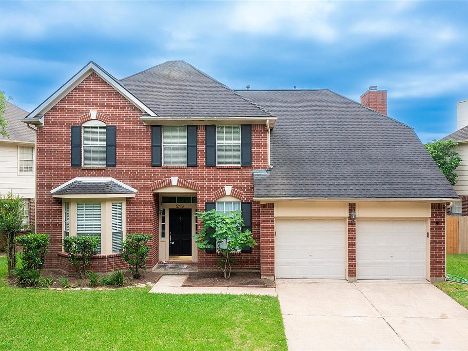 1st image of 219 Birch Hill Dr