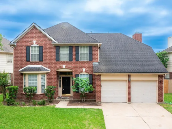 219 Birch Hill Dr, Sugar Land, TX 77479