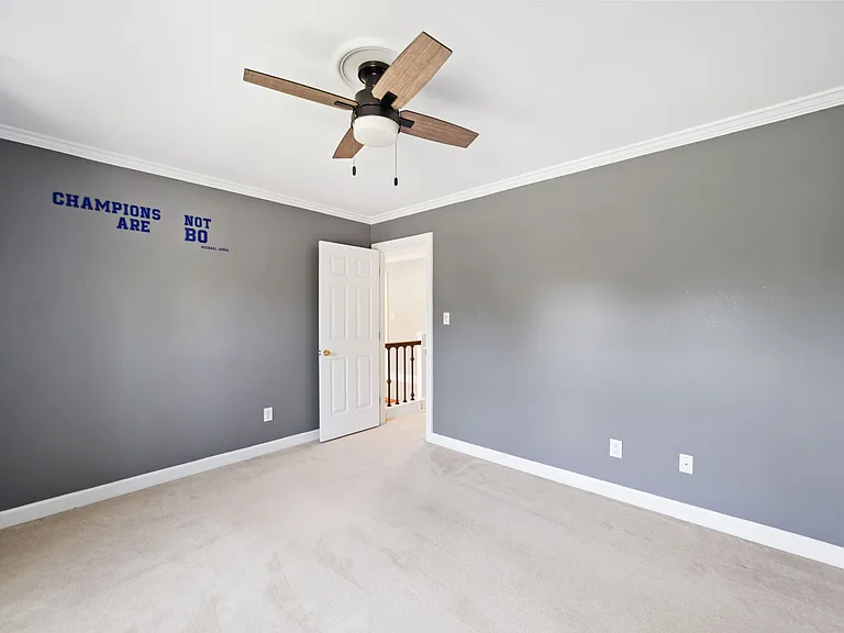 4601 Jamesford Dr — Photo 31