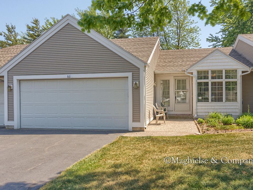 1st image of 861 Clarewood Ct Unit 11