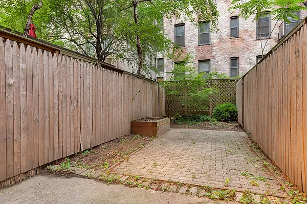 Rented by Cooper & Cooper Real Estate | media 12