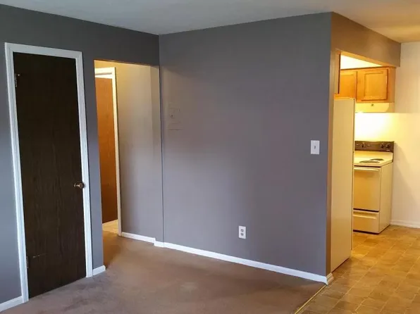 833 Garden Ave, Cuyahoga Falls, OH 44221