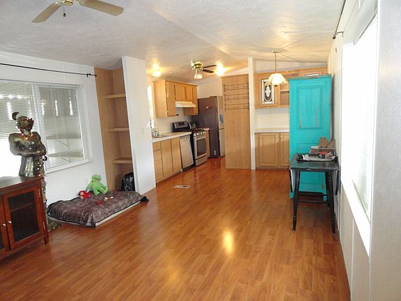 2nd image of 1325 Hazelwood St