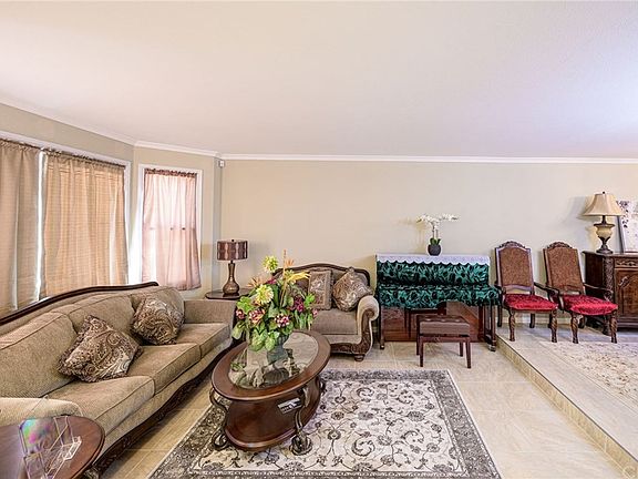 3rd image of 1505 Gide Ct