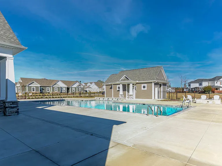 1104 Union Pacific Way — Photo 33