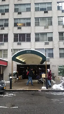 Rented by Douglas Elliman | media 5