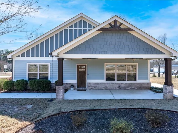 1460 Mineral Springs Rd, Hoschton, GA 30548