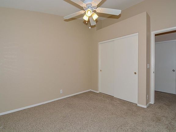 3rd image of 9413 W Cinnabar Ave