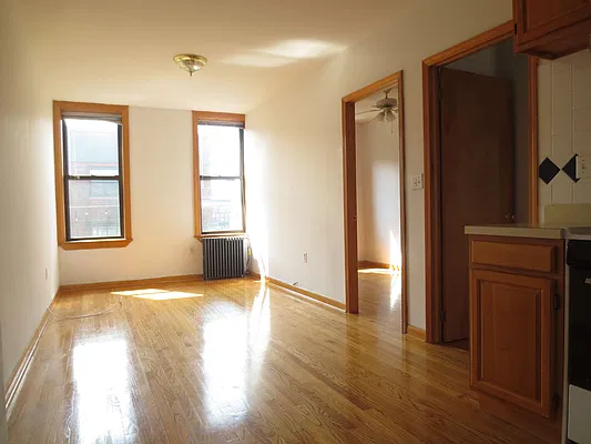 Rented by Waverly Realty Associates | media 43