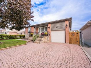 36 Midcroft Dr, Toronto, ON M1S1X2