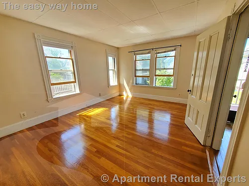 28 Claremon St Photo 1