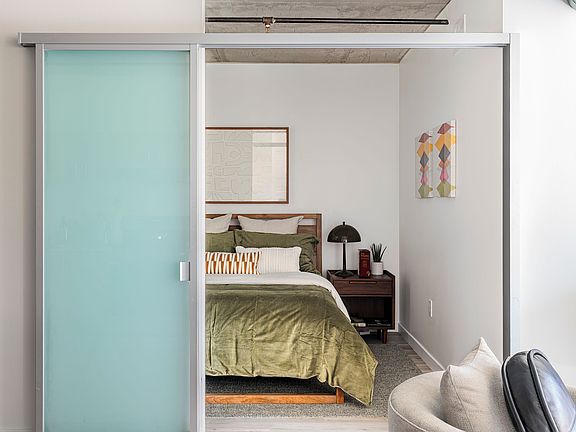 Model Bedroom