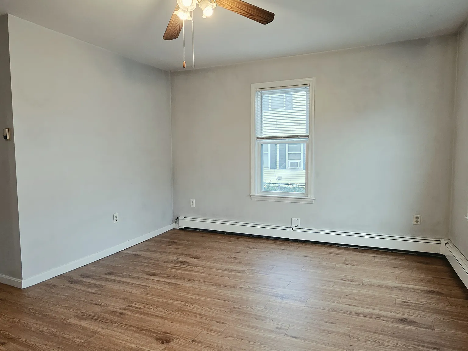 15 Albertina St — Photo 4