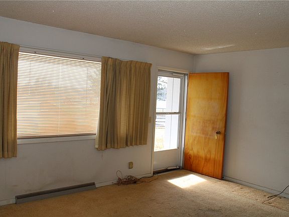 4th image of 2106 Shiloh Rd