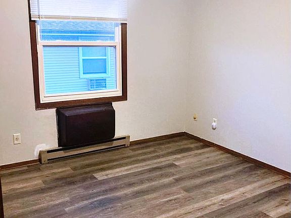 4th image of 1212 Meridian Heights Dr #8