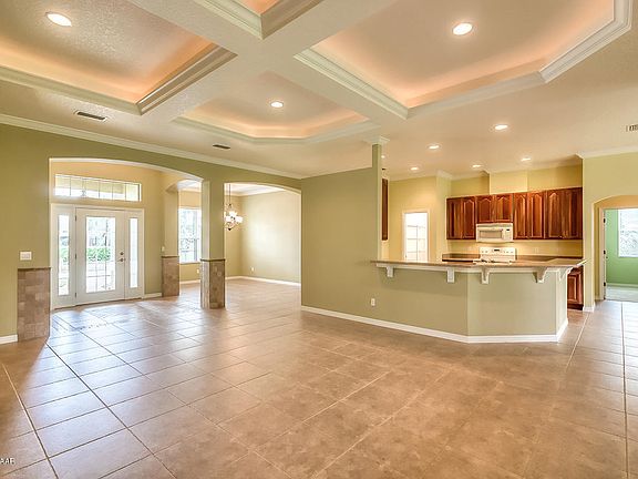 4th image of 1410 Oak Forest Dr