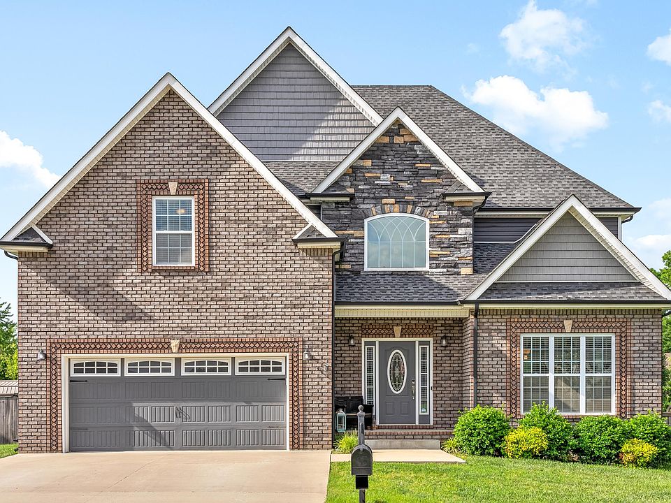 1st image of 2831 Chatfield Dr