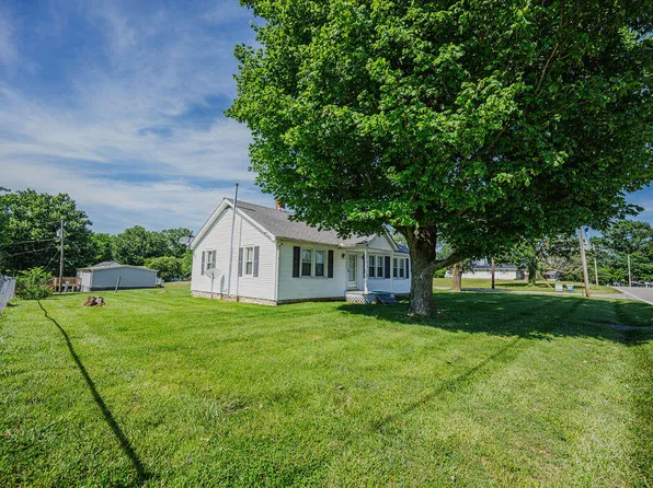 7608 W Tunnel Hill Rd, Sharpsburg, KY 40374