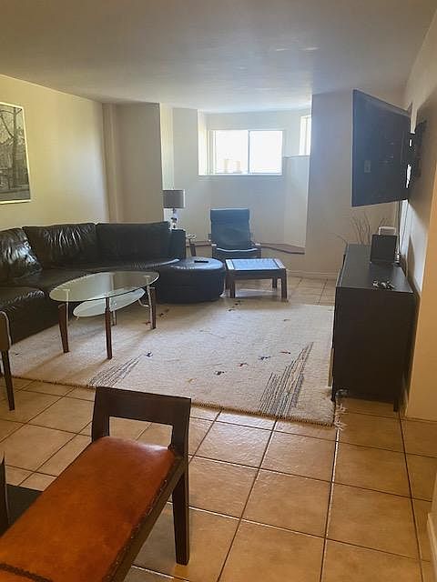 1st image of 3870 Yale St #4