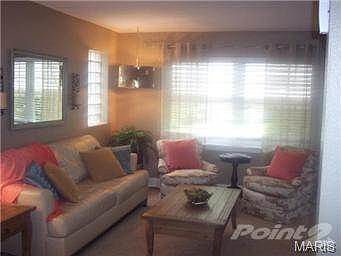 5th image of 5043 Parker Ave
