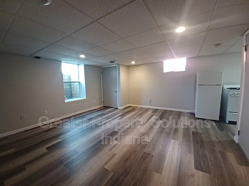 1 bed, 1.0 bath, $850 — Photo 2