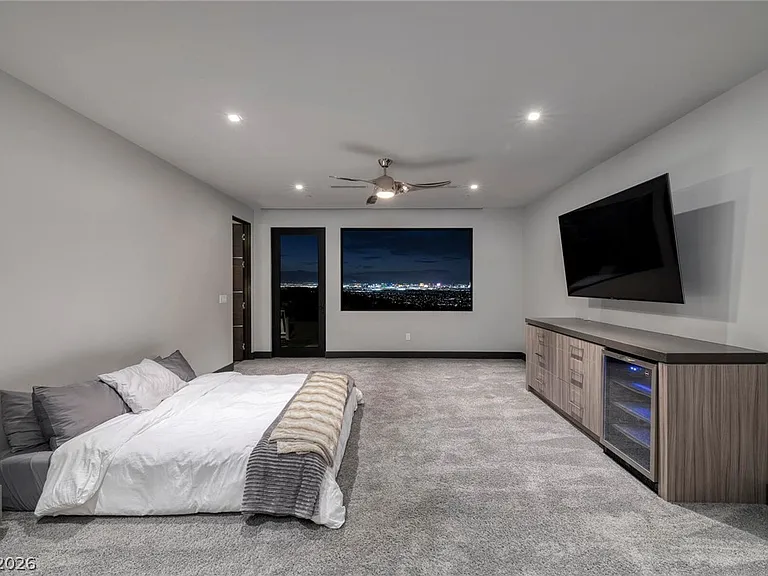 750 Dragon Ridge Dr — Photo 49
