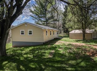 1463 Haven Heights Dr, Bedford, VA 24523