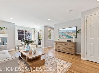 8508 Nesbit Ave N APT C, Seattle, WA 98103