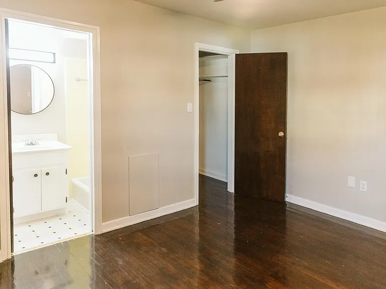 Bedroom 3 with full bath and closet