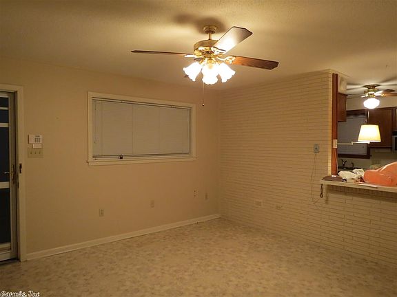 5th image of 3600 S Holly St