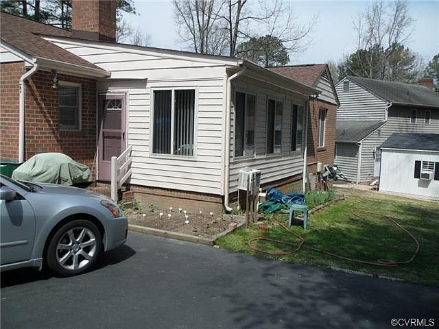 2nd image of 10713 Fernridge Ct