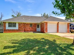 316 Memory Ln, Edmond, OK 73013