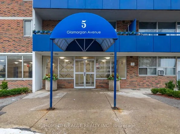 5 Glamorgan Avenue, Toronto