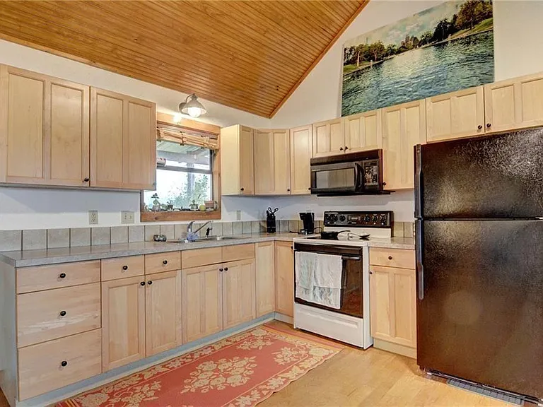 4715 Granny Dr — Photo 8