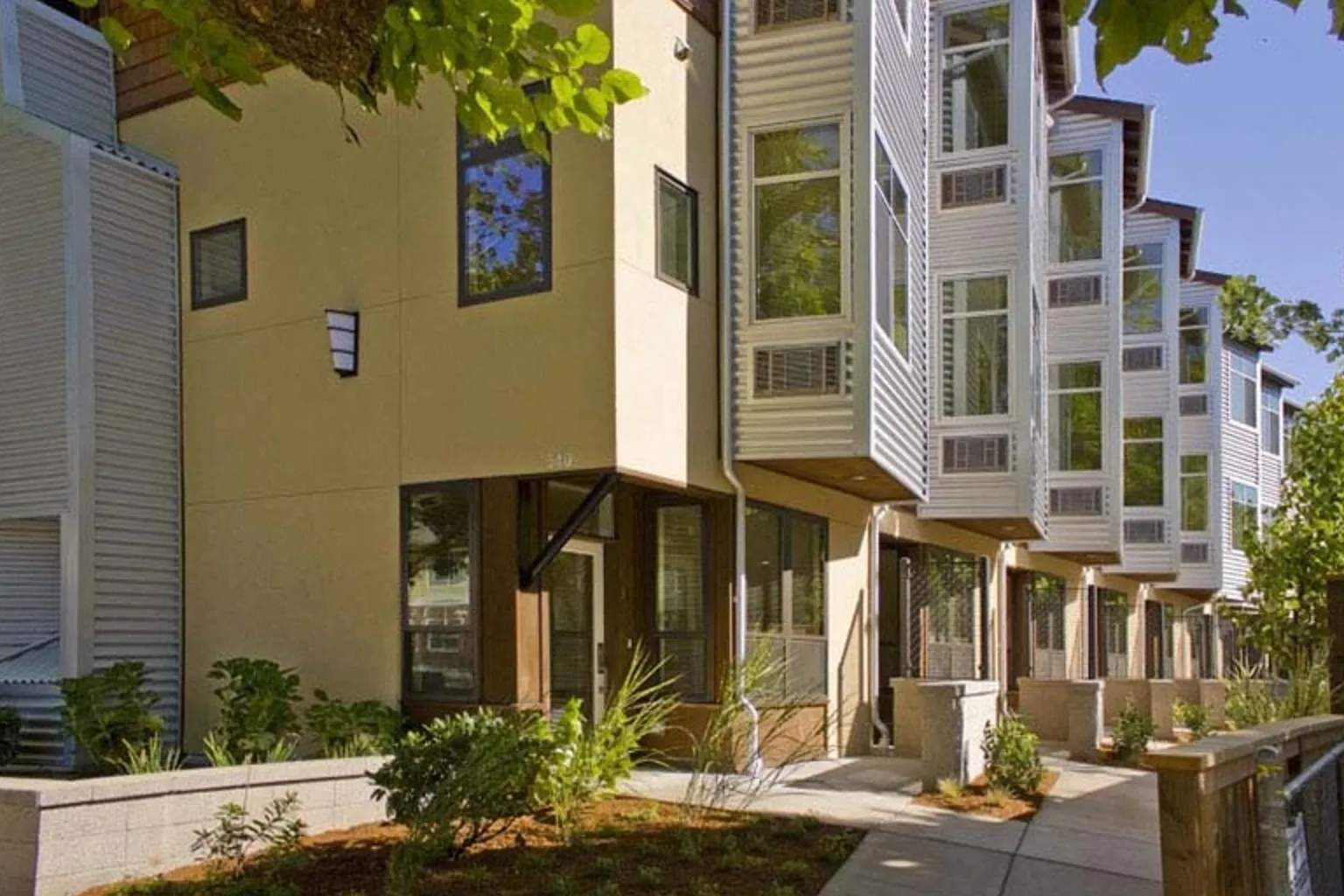Steelhead Townhomes — Photo 1