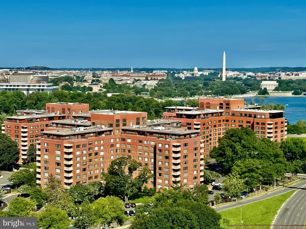 1021 Arlington Blvd APT 1036, Arlington, VA 22209