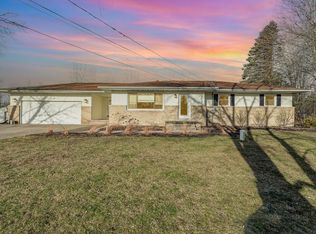 1120 S Loomis Rd, Mount Pleasant, MI 48858