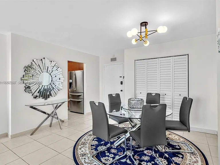 3140 S Ocean Dr #206 — Photo 9
